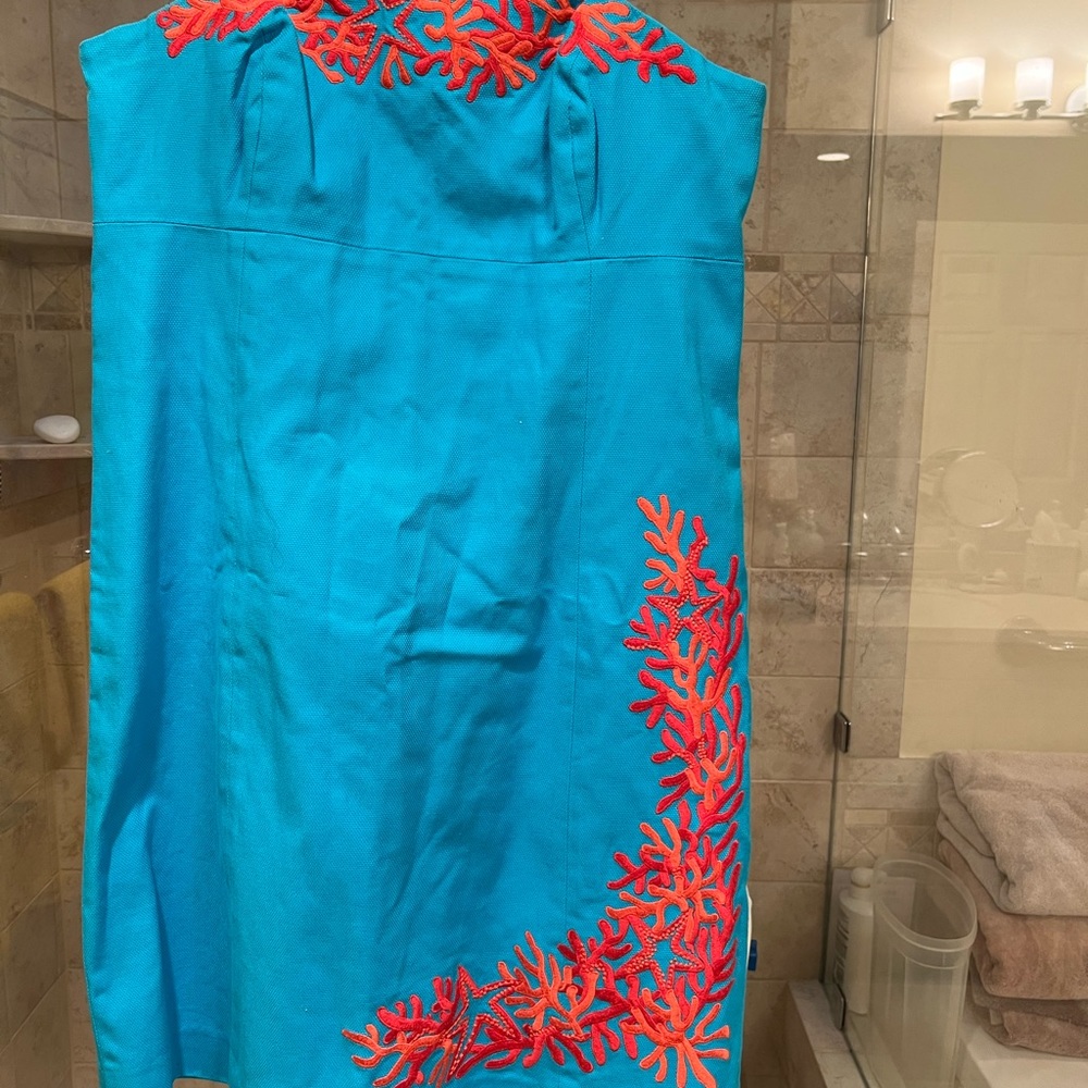 Lilly Pulitzer strapless dress size 12 gently used
